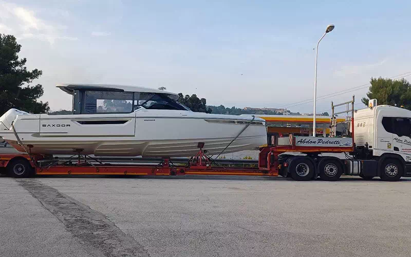 Autotrasporto-componenti-imbarcazioni-motoscafi